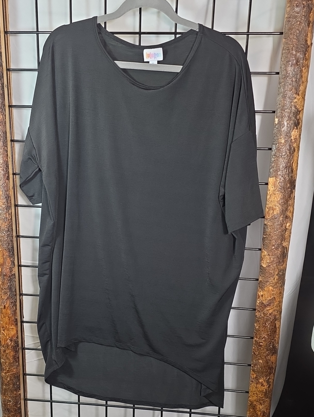 LuLaRoe Black Relaxed Short Sleeve Tee